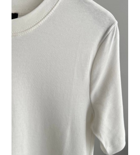 Basıc T-shirt Yezi Sezon Stoklarımızda!